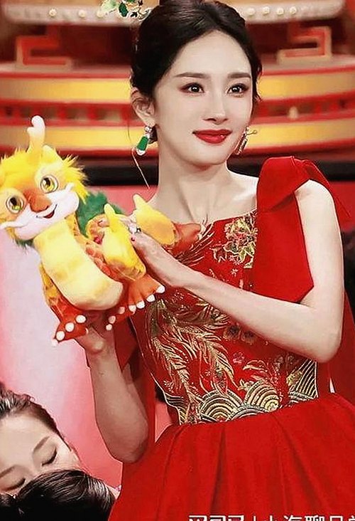 谭松韵被曝私下生活细节引热议